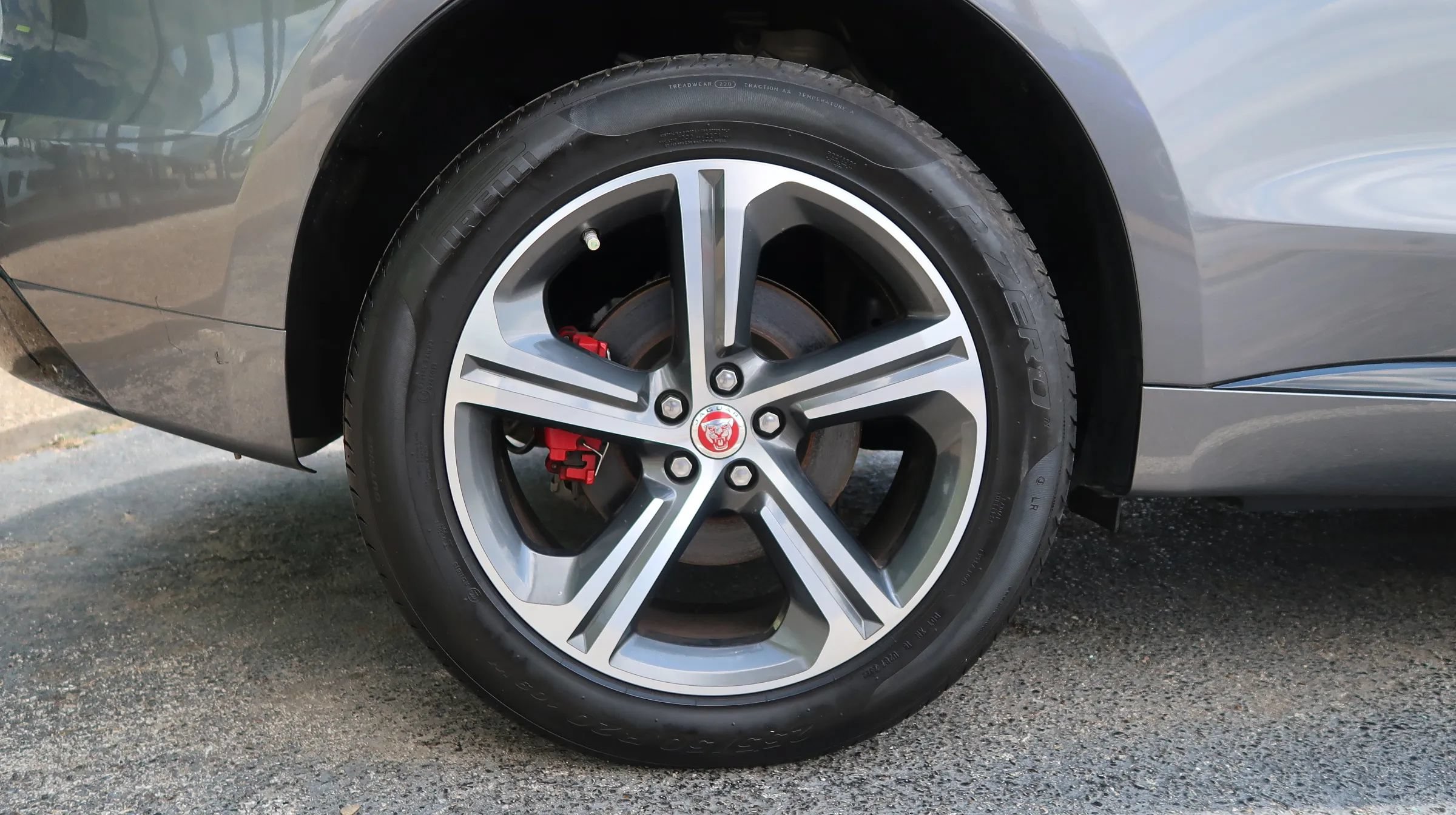Used 2017 Jaguar F-PACE S AWD/4WD image 51