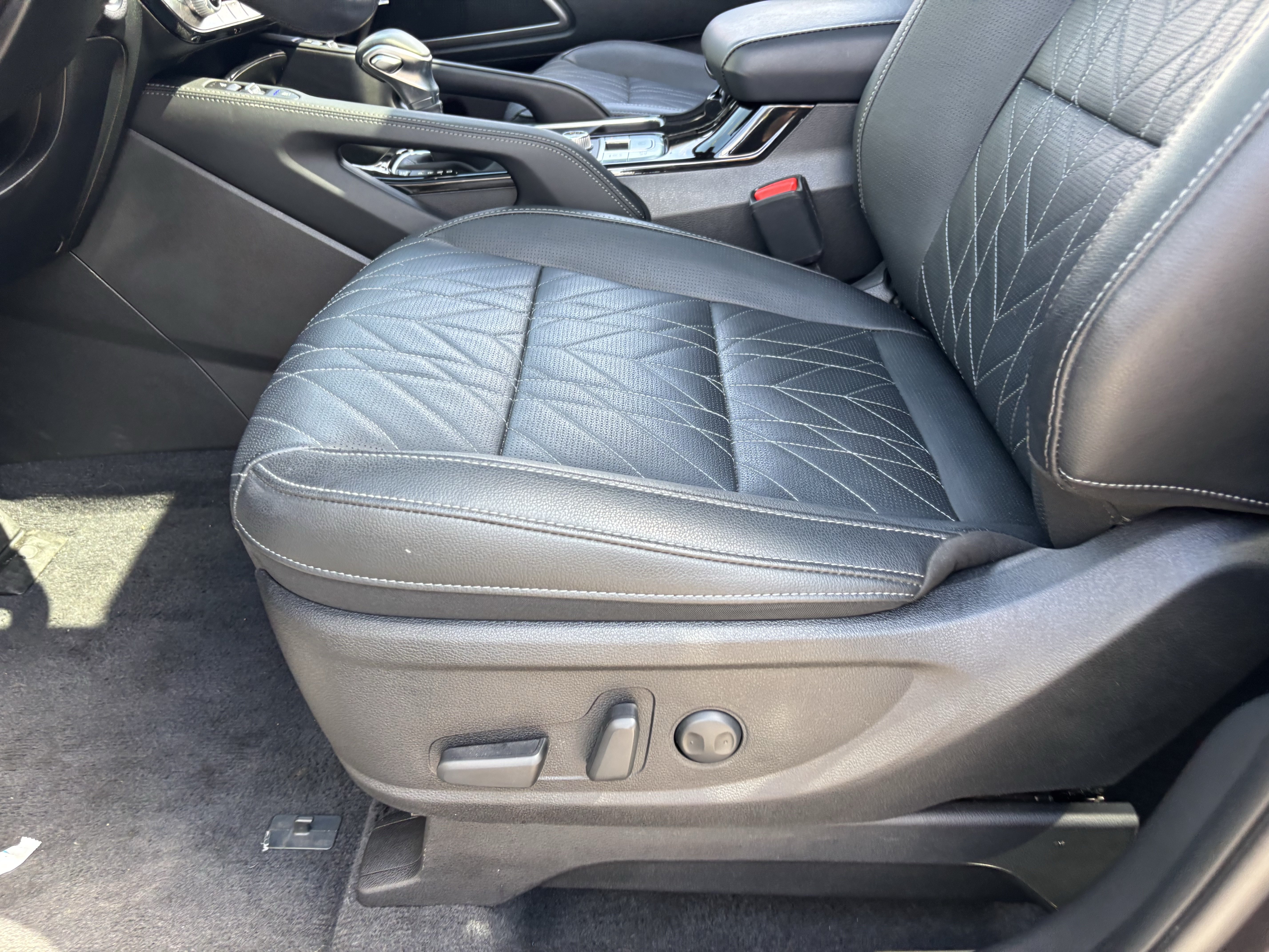 Certified 2025 Kia Telluride EX X-Line AWD/4WD image 19