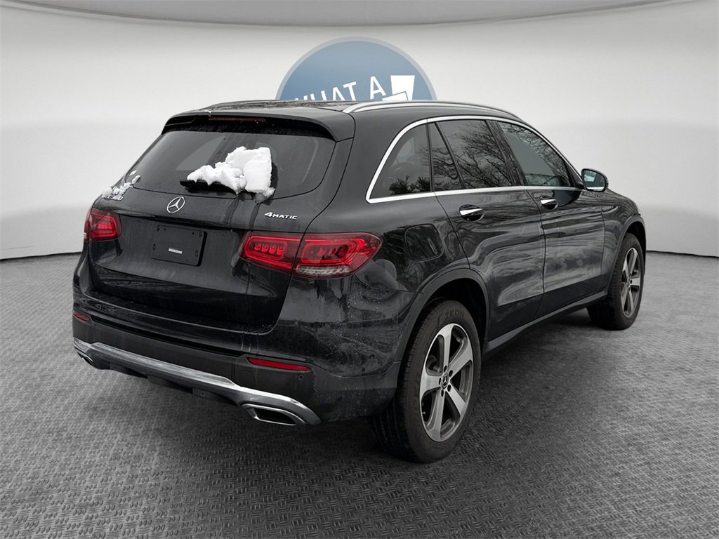 Used 2022 Mercedes-Benz GLC 300 4MATIC image 3