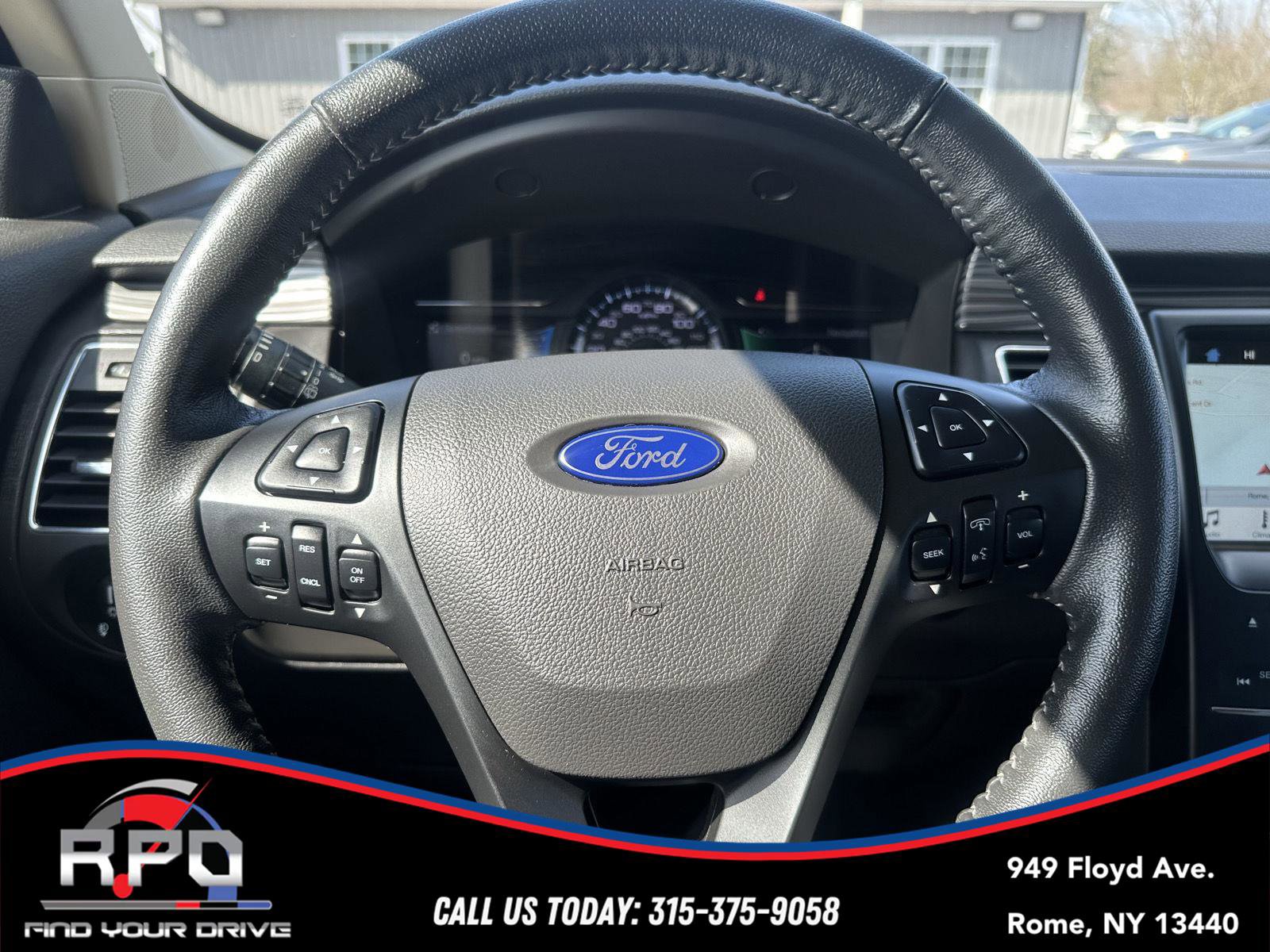 Used 2019 Ford Flex SEL w/ Equipment Group 202A FWD image 11