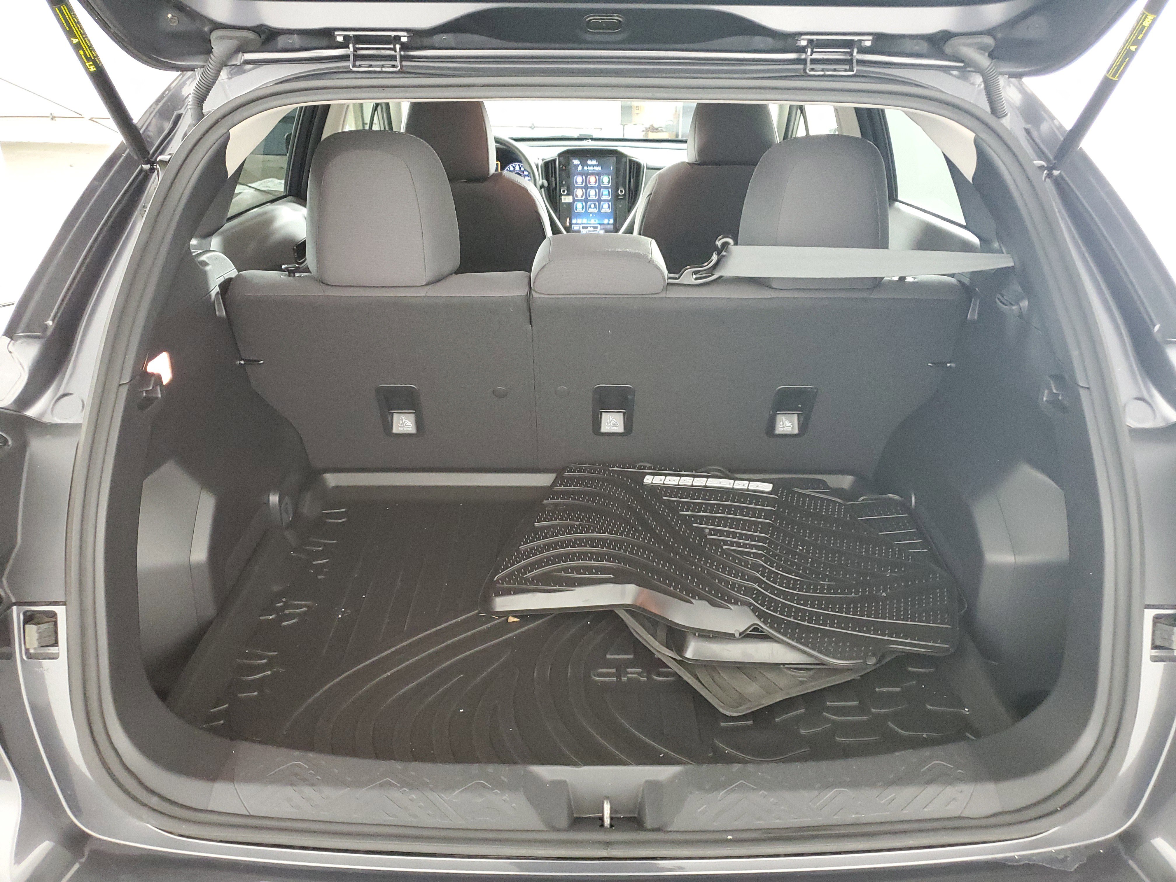 Used 2025 Subaru Crosstrek 2.5i Premium image 34