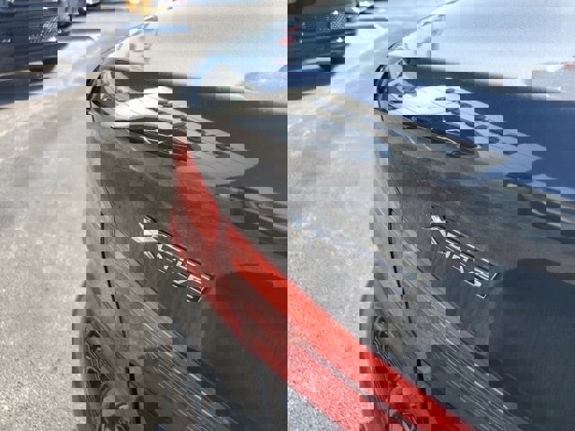 Used 2018 BMW 530i xDrive w/ Premium Package image 12