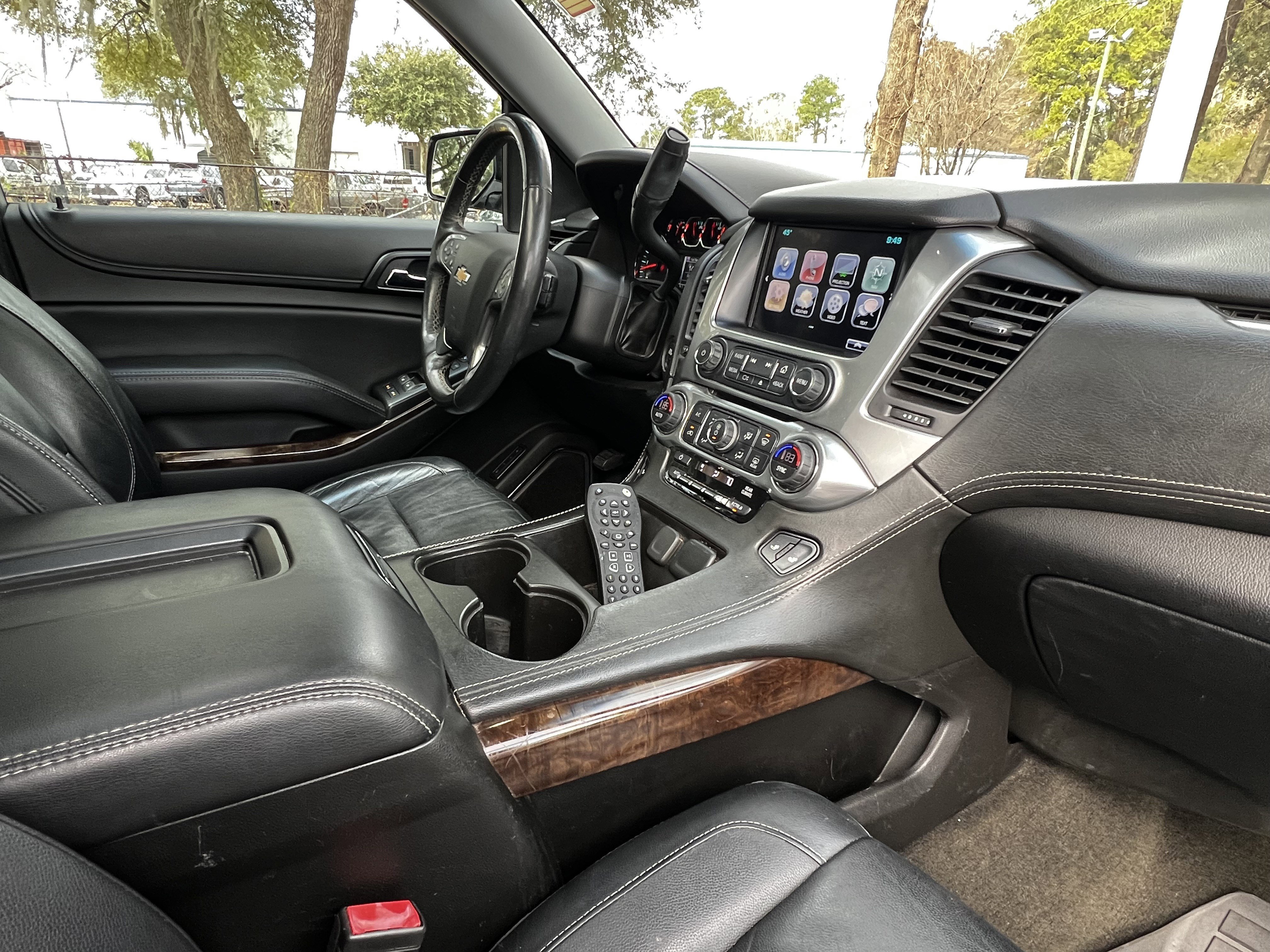Used 2018 Chevrolet Suburban LT image 51