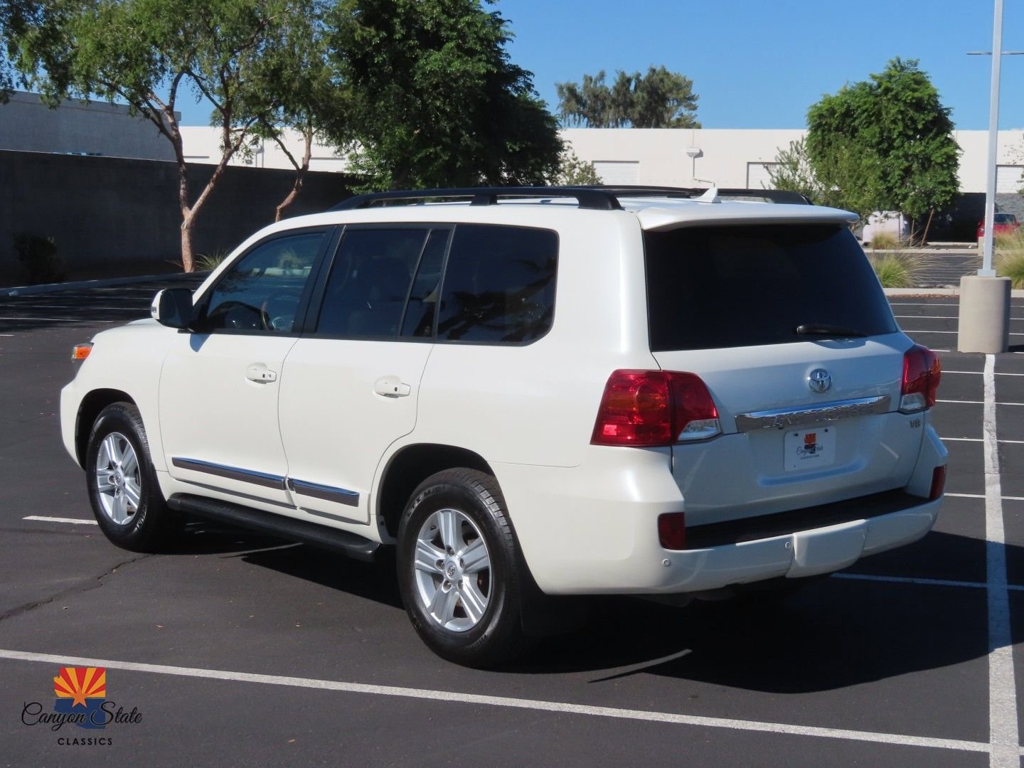Used 2014 Toyota Land Cruiser image 7
