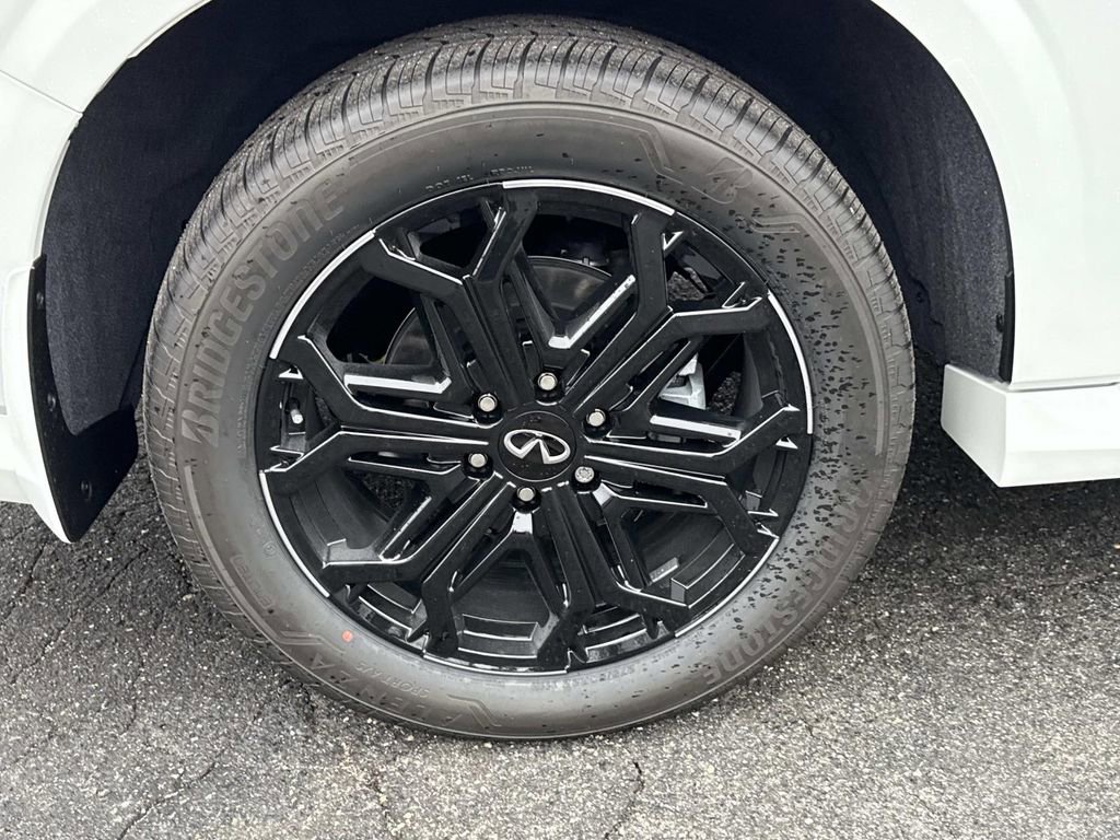 New 2026 INFINITI QX80 SPORT 4D Sport Utility image 30