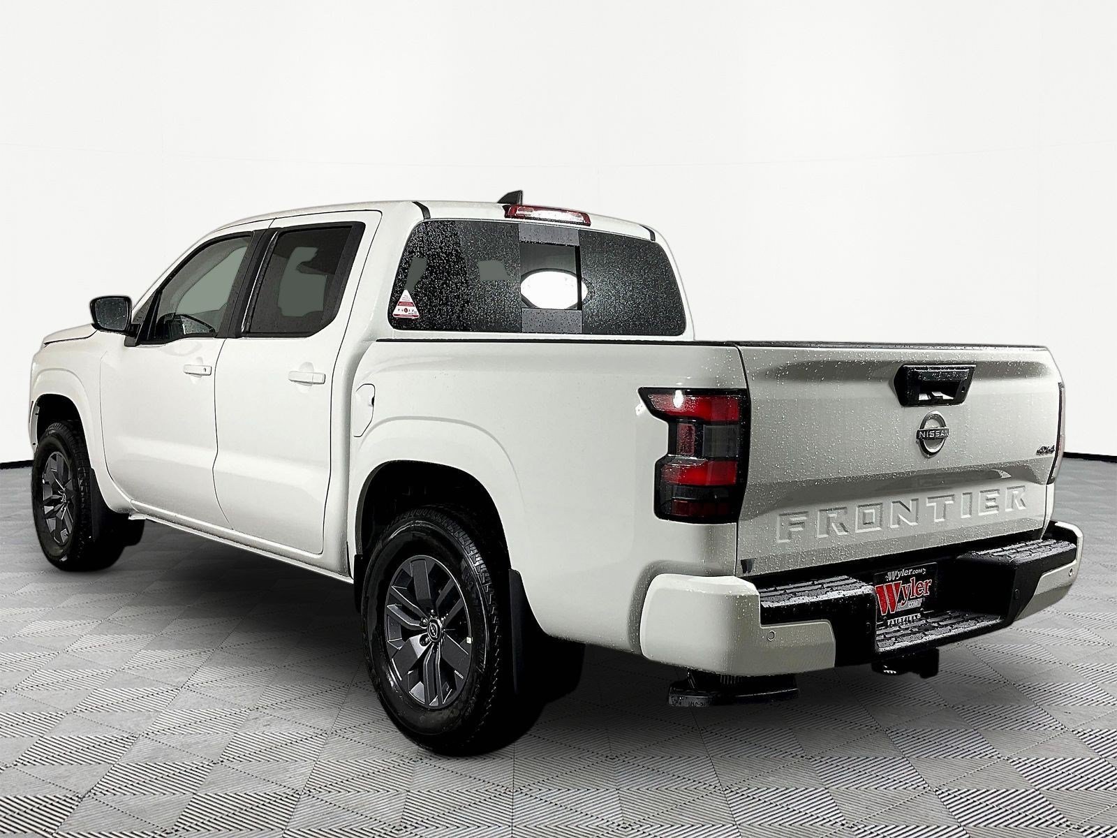 New 2026 Nissan Frontier SV w/ All-Weather Content Package AWD/4WD image 4