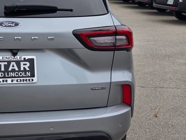 Used 2023 Ford Escape ST-Line Elite image 6