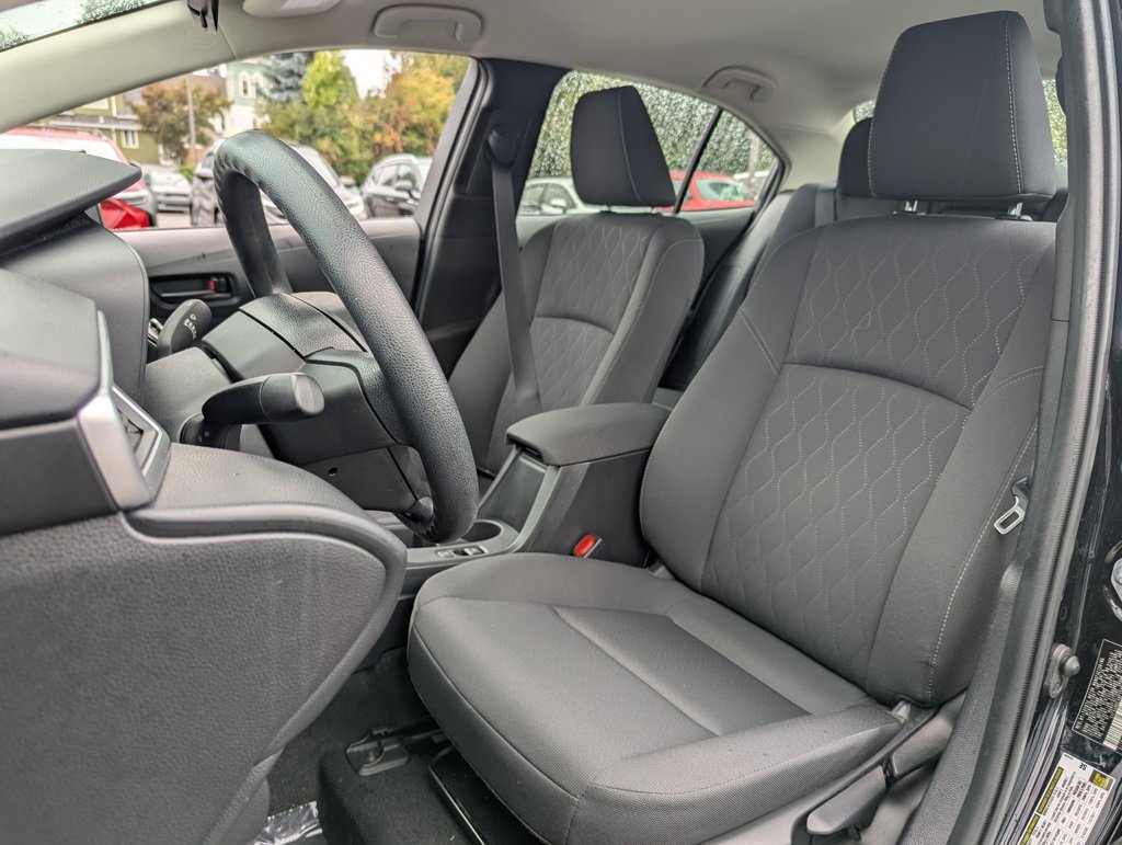 Used 2024 Toyota Corolla LE image 22