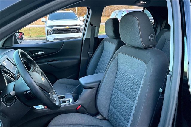 Used 2024 Chevrolet Equinox LT w/ LPO, Floor Liner Package image 21