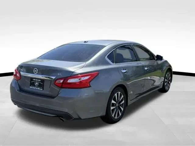 Used 2017 Nissan Altima 2.5 SL FWD image 6