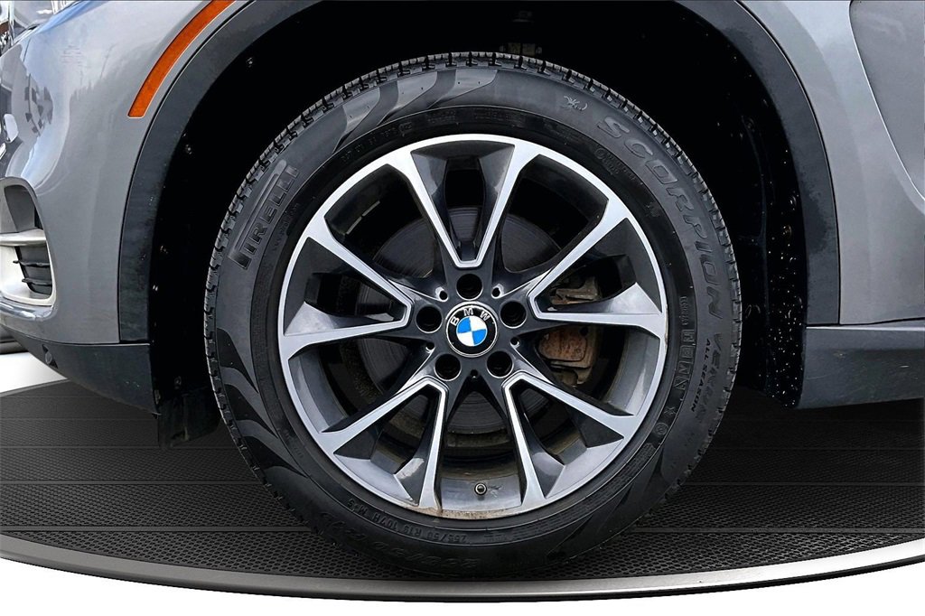 Used 2017 BMW X5 xDrive35i image 34