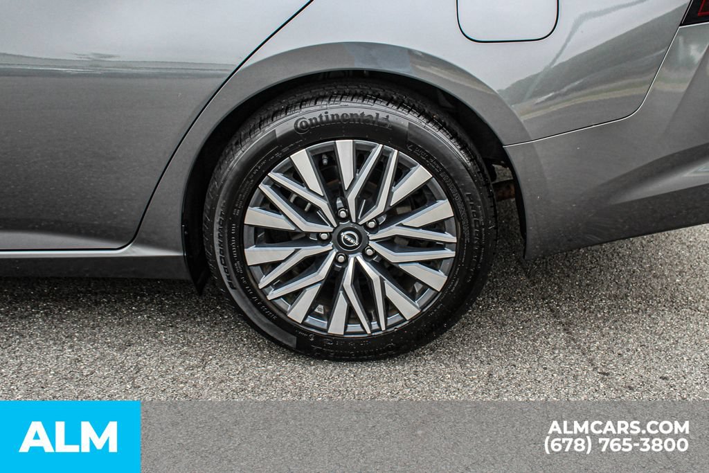Used 2024 Nissan Altima 2.5 SV FWD image 15