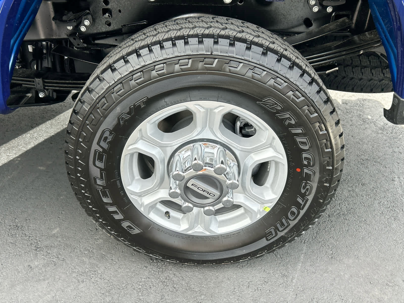 New 2026 Ford F350 XLT w/ XLT Premium Package AWD/4WD image 19