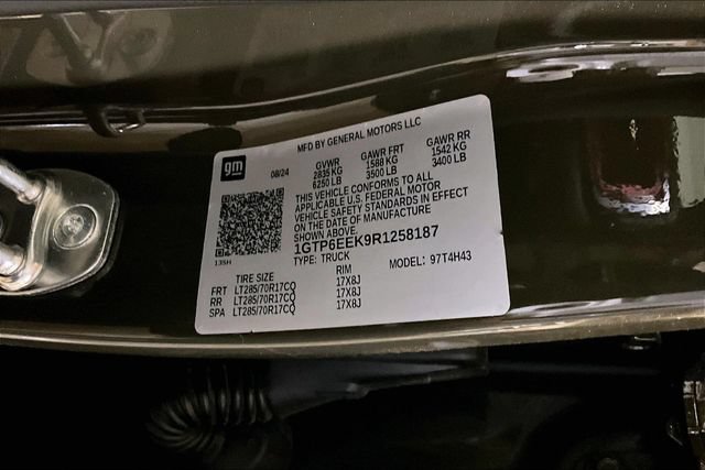 Certified 2024 GMC Canyon AT4X AWD/4WD image 31