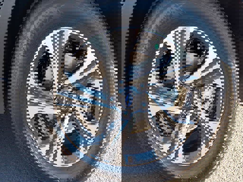 Certified 2025 Subaru Crosstrek 2.0i Premium image 12