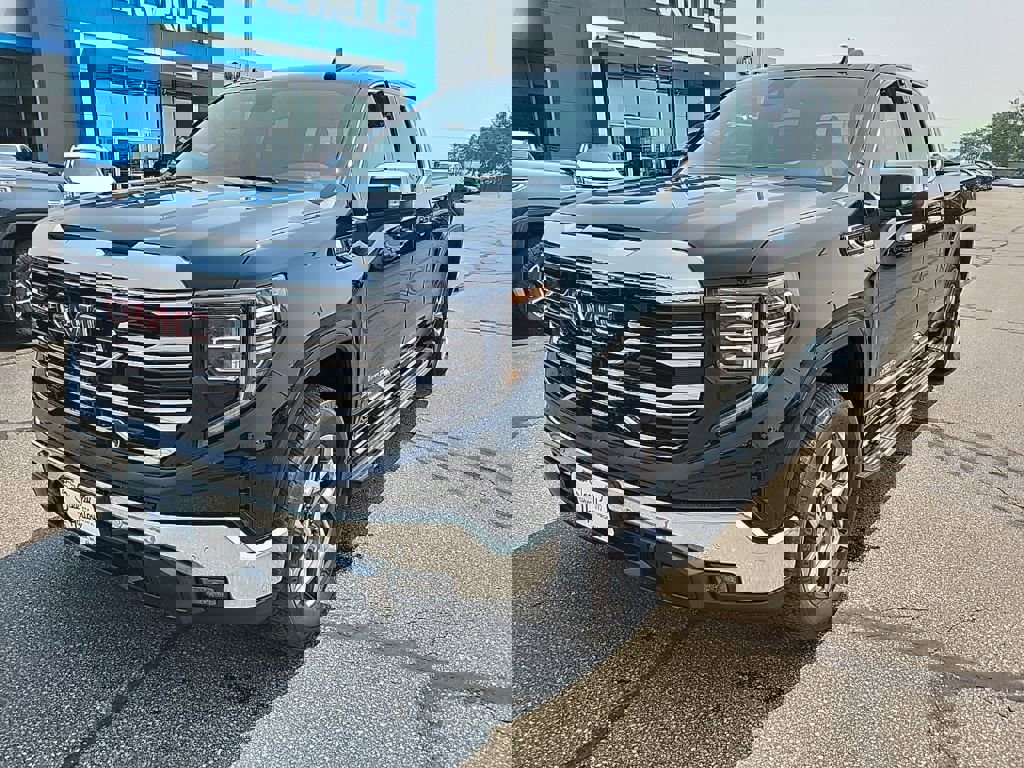 New 2026 GMC Sierra 1500 SLT w/ SLT Premium Plus Package image 2