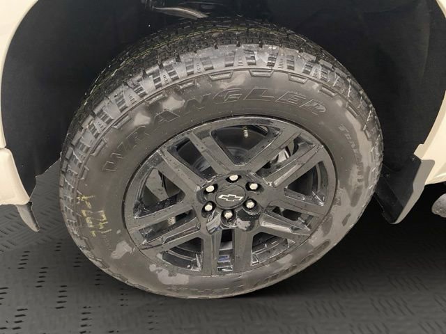 New 2026 Chevrolet Silverado 1500 Custom w/ Turbomax Blackout Package image 27