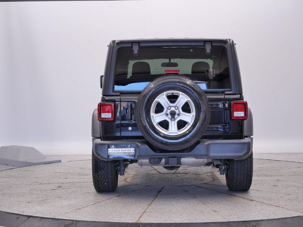 Certified 2019 Jeep Wrangler Sport AWD/4WD image 4