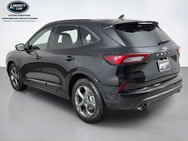 Used 2023 Ford Escape ST-Line w/ Tech Pack #1 FWD image 5