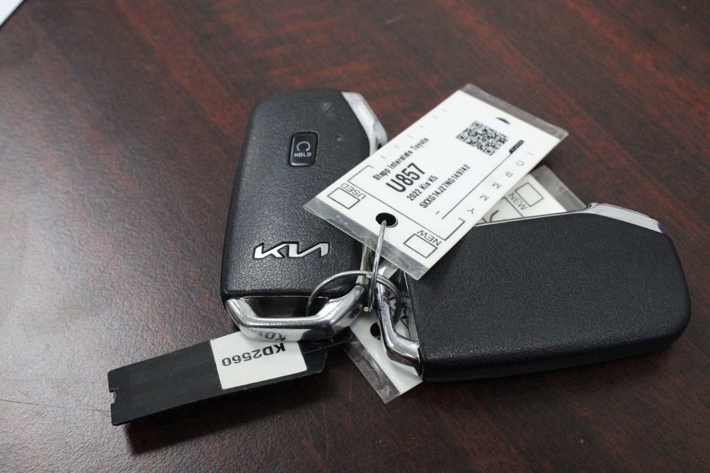 Used 2022 Kia K5 LXS image 27