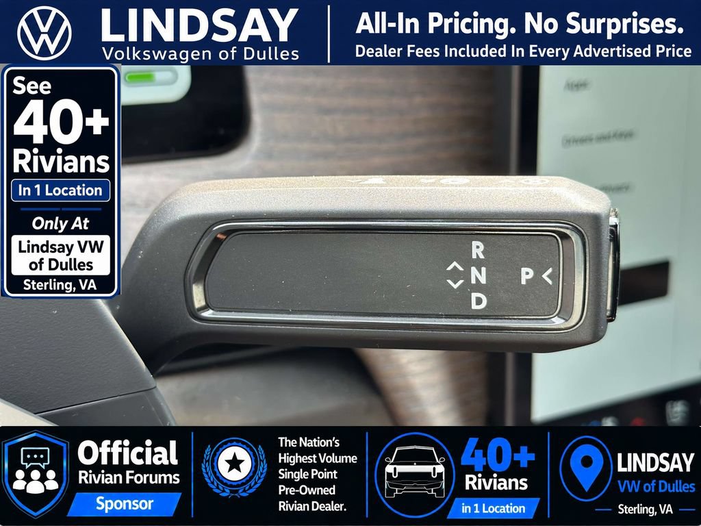 Used 2025 Rivian R1T Premium AWD/4WD image 24