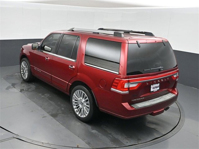 Used 2017 Lincoln Navigator Select image 35