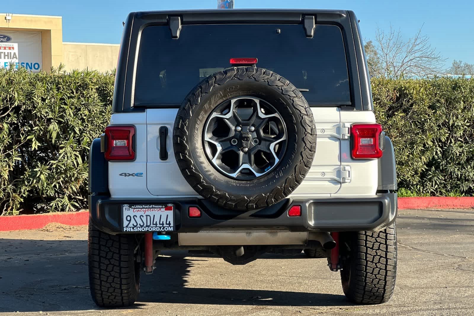 Used 2023 Jeep Wrangler Unlimited Rubicon 4xe image 7