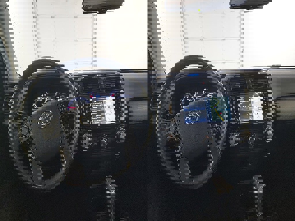 Used 2020 Toyota 4Runner TRD Off-Road Premium image 12