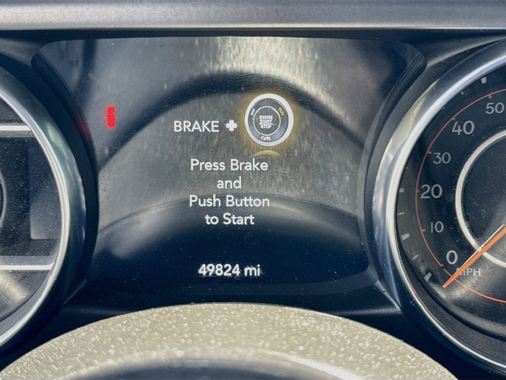 Certified 2022 Jeep Wrangler Unlimited Sport w/ Sun And Sound Package AWD/4WD image 13