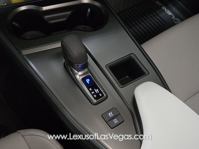 New 2026 Lexus UX 300h FWD image 22