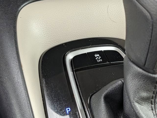 Used 2025 Toyota Corolla LE image 17