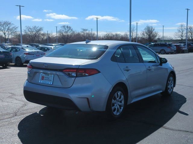 Certified 2024 Toyota Corolla LE FWD image 5