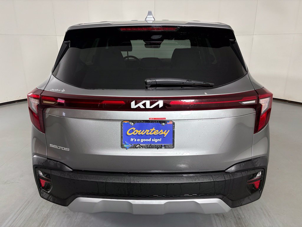 New 2026 Kia Seltos LX FWD image 7