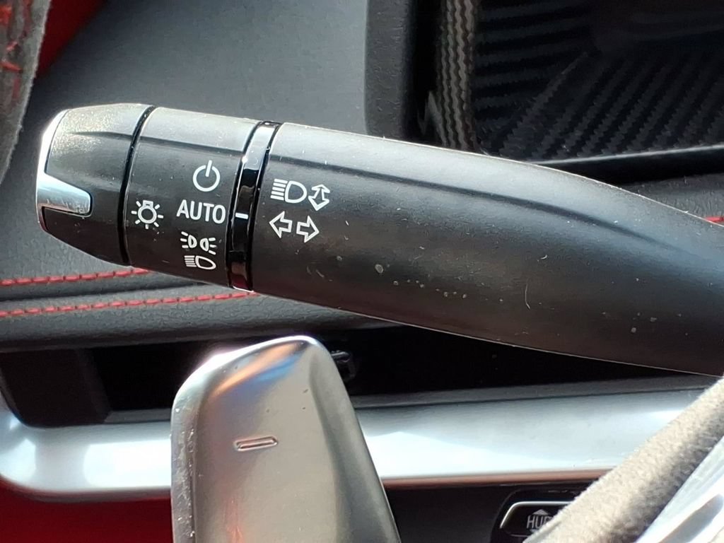 Used 2022 Chevrolet Corvette Stingray Preferred Cpe w/ Z51 Performance Package RWD image 25