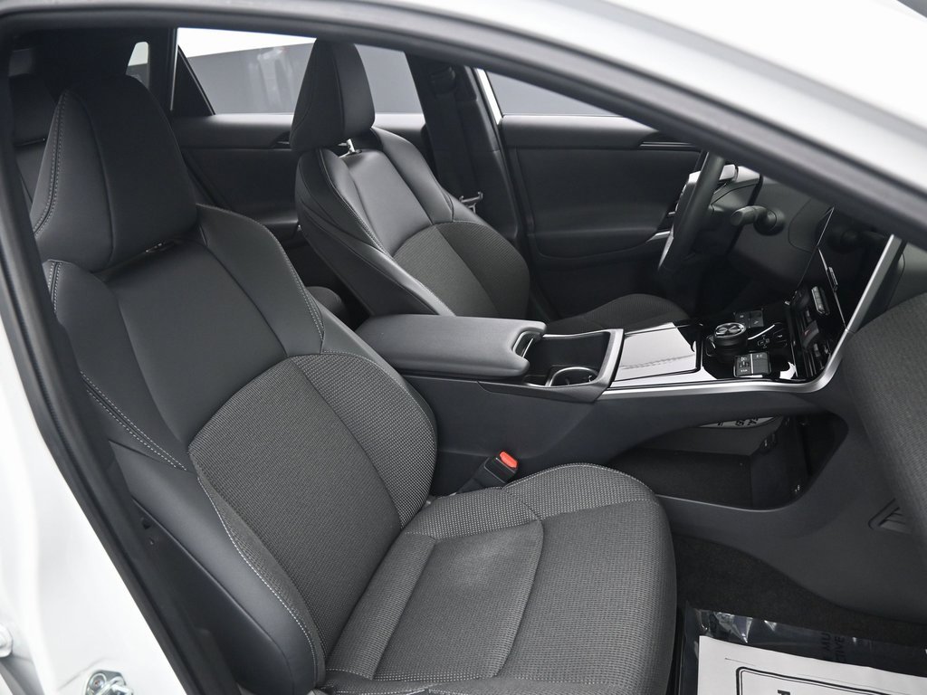 Used 2023 Toyota bZ4X XLE image 34