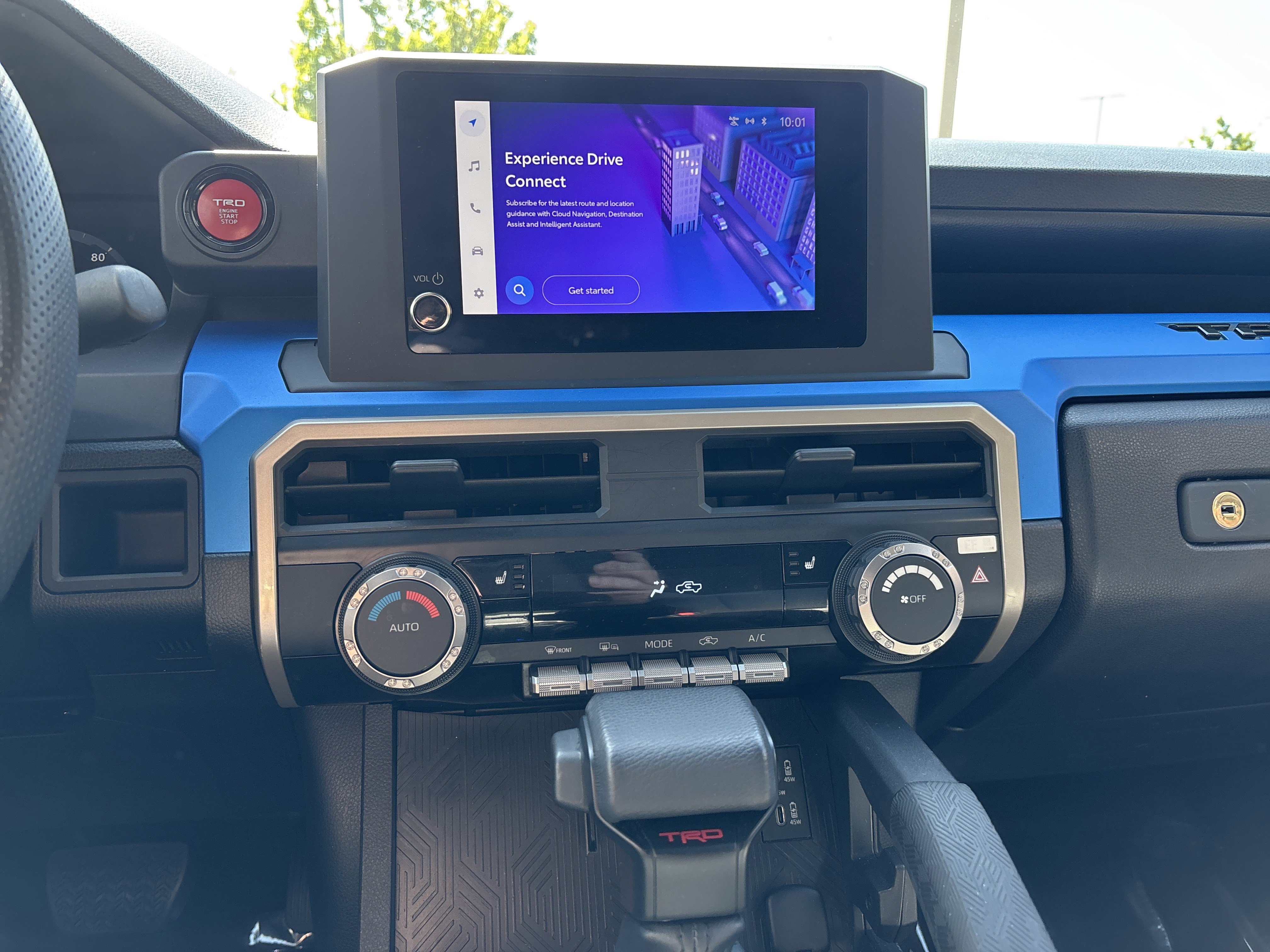 Certified 2025 Toyota Tacoma TRD Off-Road AWD/4WD image 22