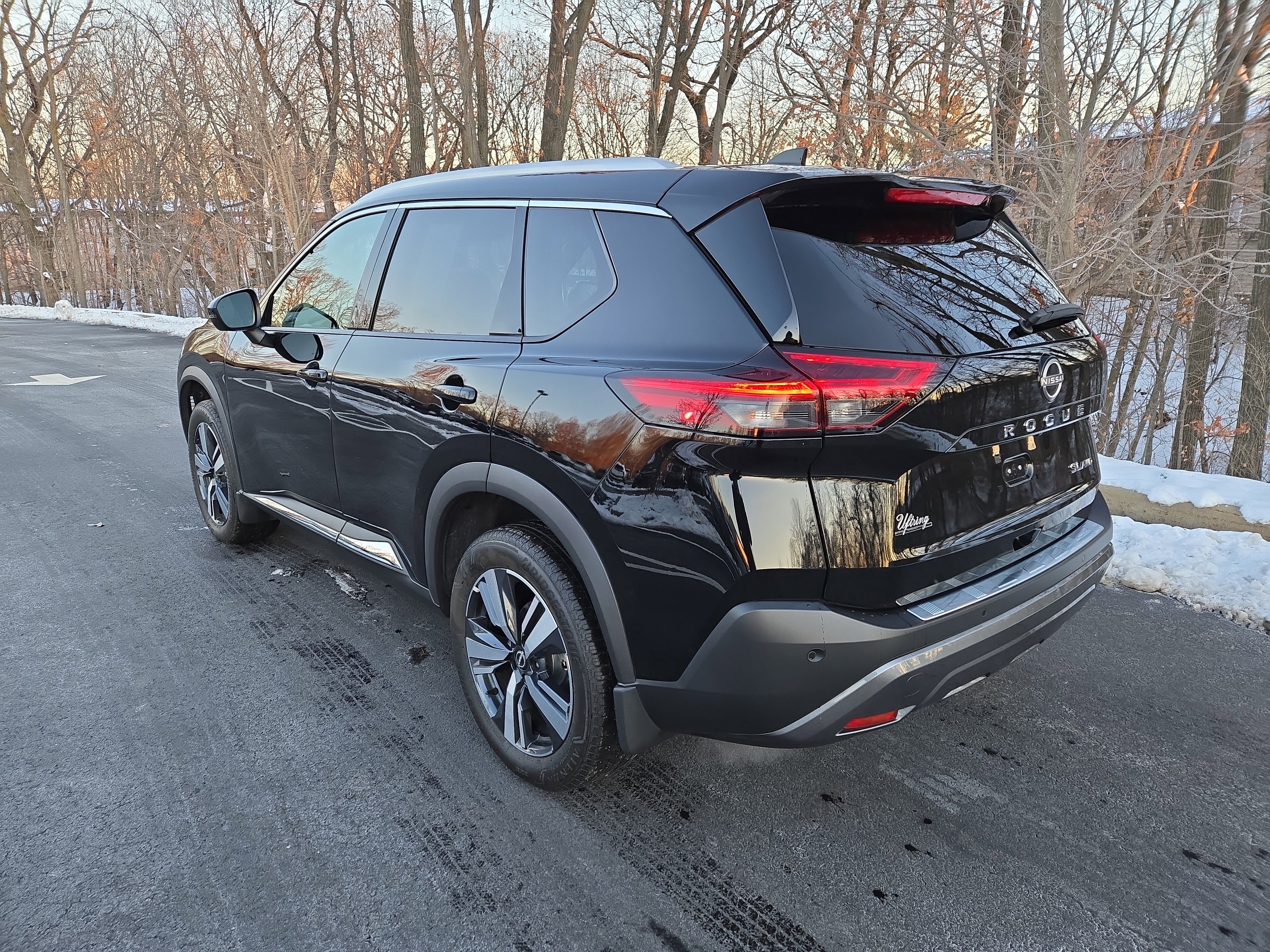 Certified 2023 Nissan Rogue SL image 7