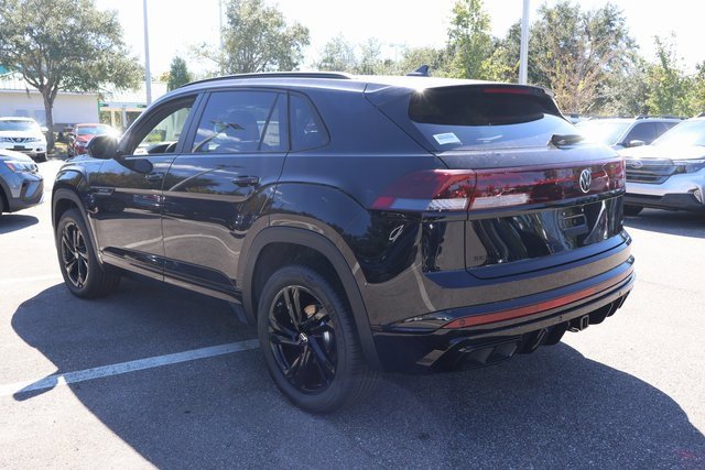 New 2026 Volkswagen Atlas Cross Sport SEL R-Line image 5