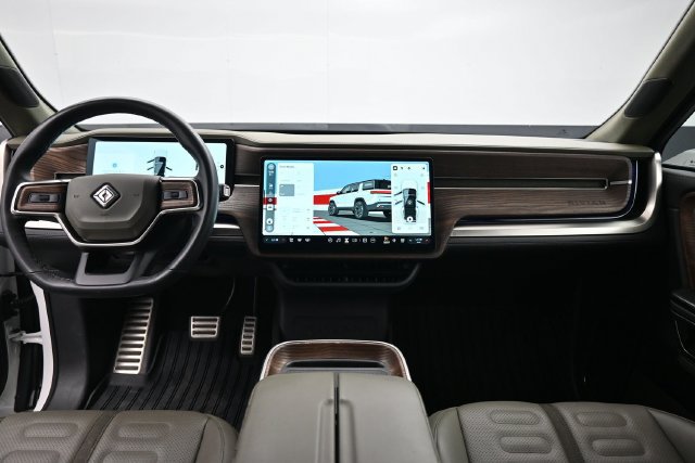 Used 2023 Rivian R1S Adventure Dual AWD/4WD image 28