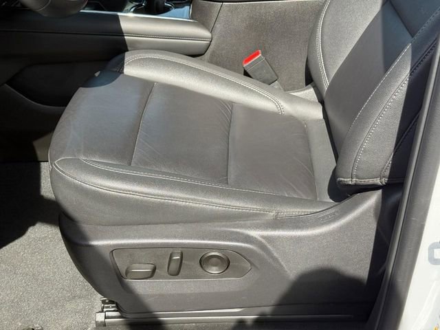 Used 2025 Chevrolet Tahoe LT AWD/4WD image 18
