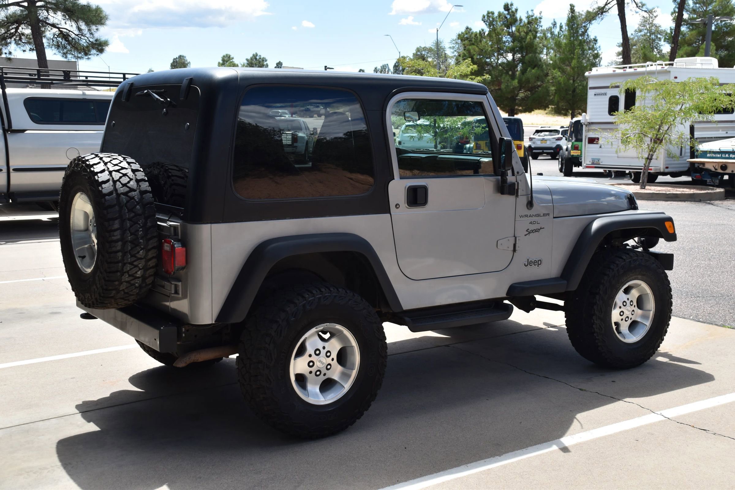 Used 2000 Jeep Wrangler Sport image 6