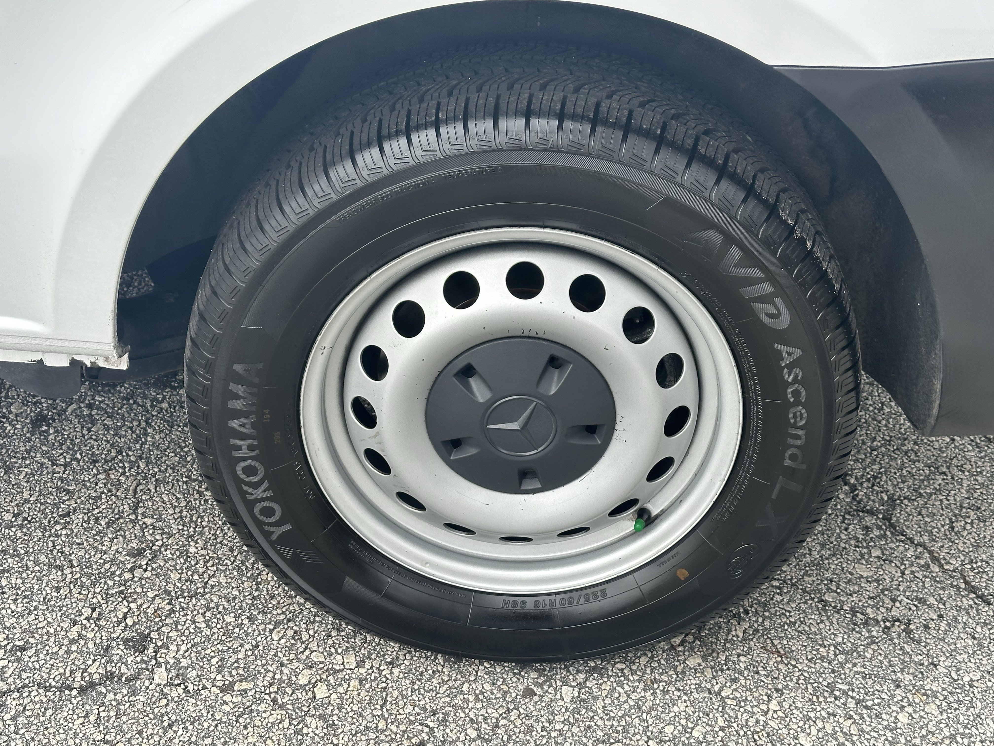 Used 2023 Mercedes-Benz Metris image 22