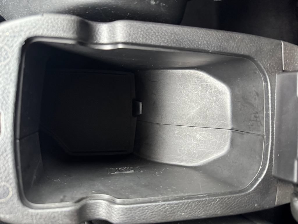 Used 2019 Jeep Compass Latitude w/ Cold Weather Group AWD/4WD image 27