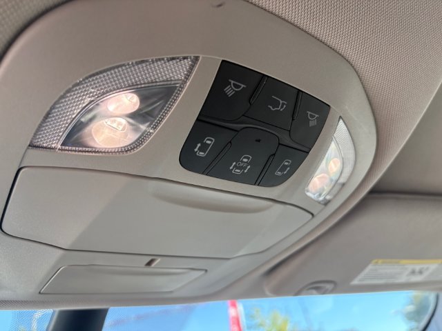 Used 2023 Chrysler Voyager LX FWD image 24