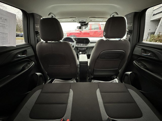 Used 2025 Chevrolet TrailBlazer LT image 12