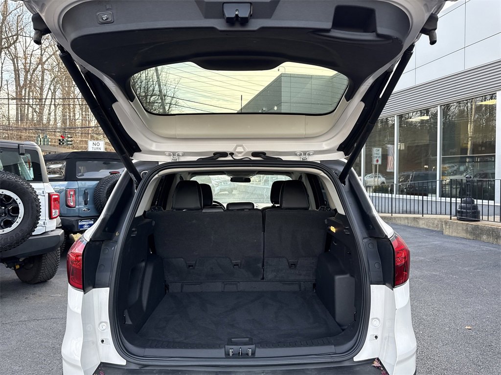 Used 2019 Ford Escape SEL image 31