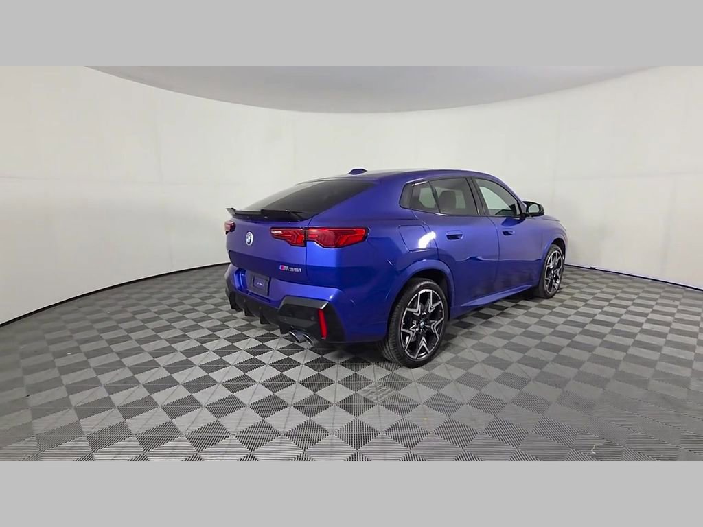Used 2025 BMW X2 M35i image 41