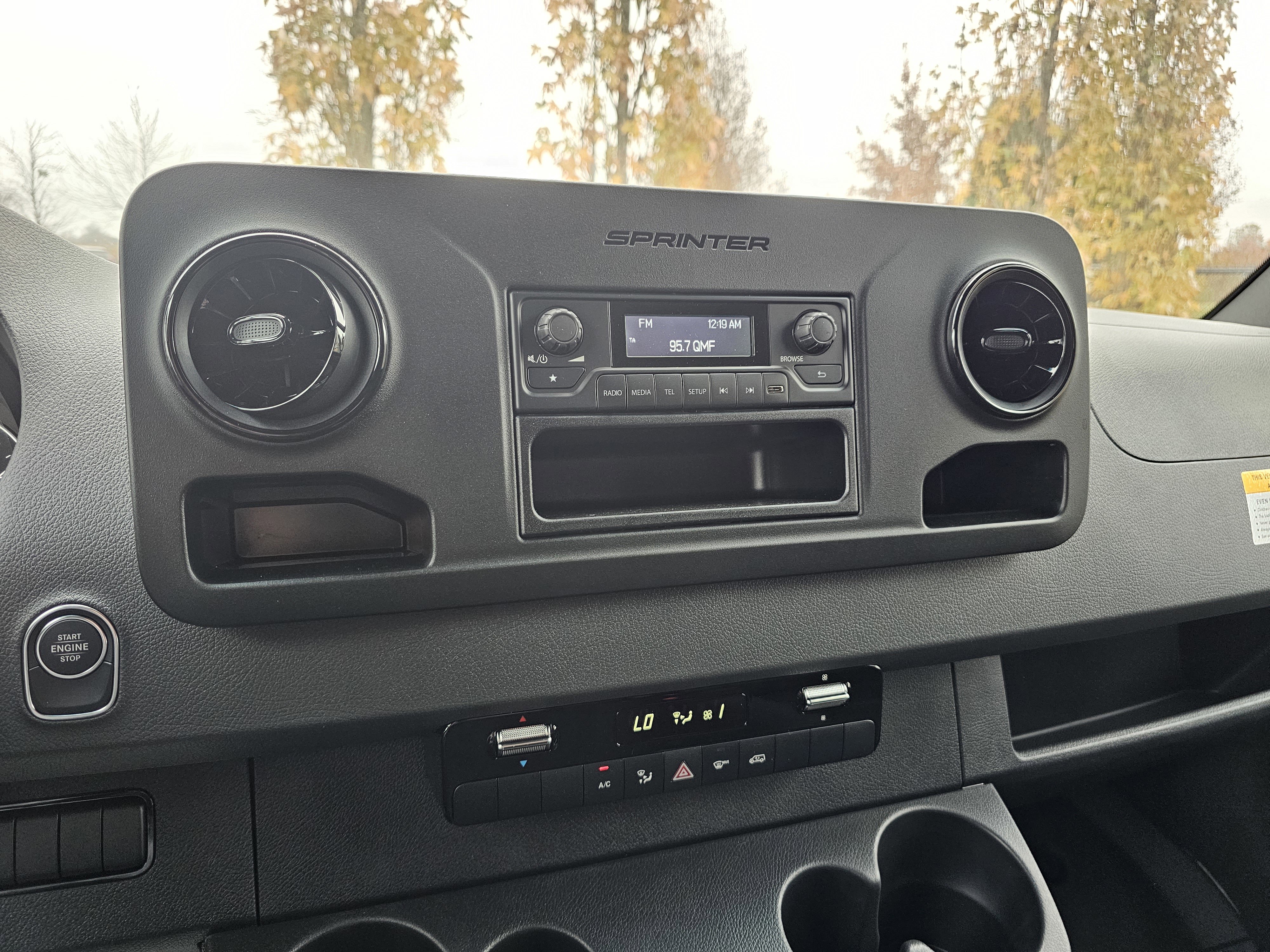 New 2024 Mercedes-Benz Sprinter 4500 image 23