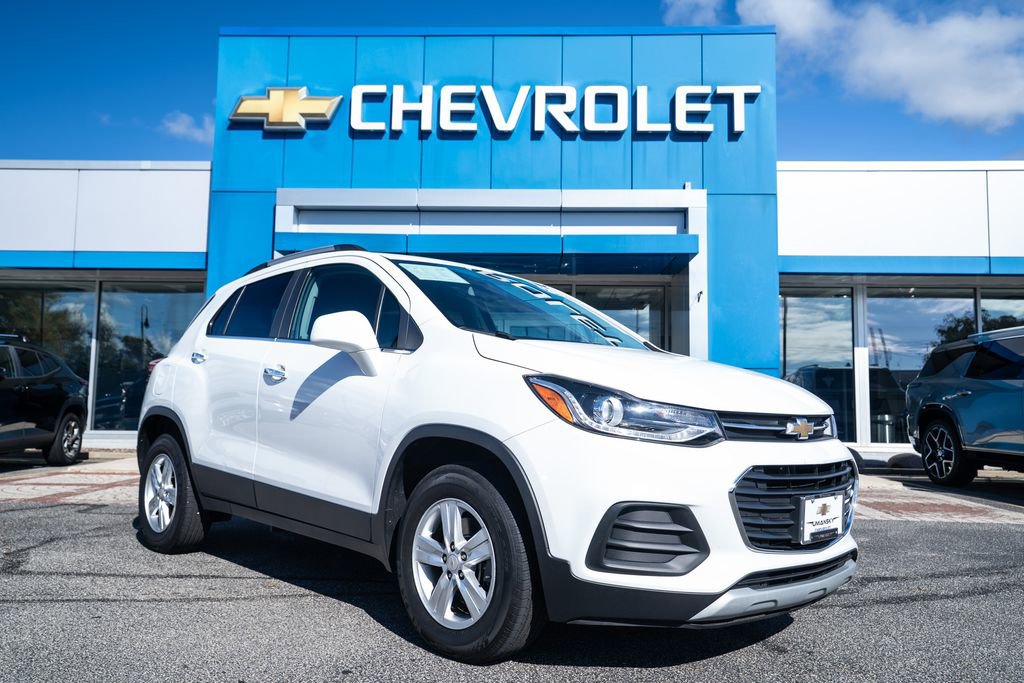 Used 2020 Chevrolet Trax LT w/ LT Convenience Package