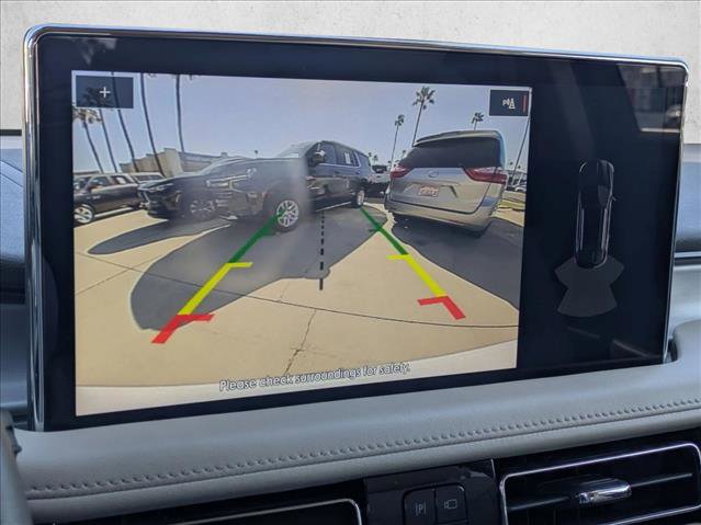 Used 2023 Lincoln Nautilus Standard image 13